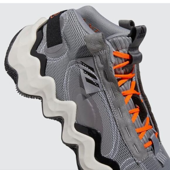 Adidas Candace Parker Basketball Shoes Size 8.5 NWT - Picture 3 of 12